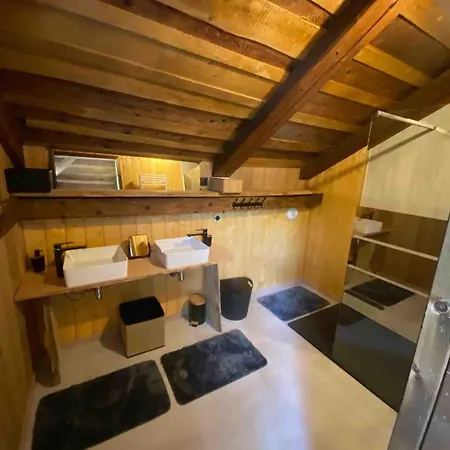 Dom wakacyjny Le Fenil-logis Sauna Bain Nordique Salle Cinema